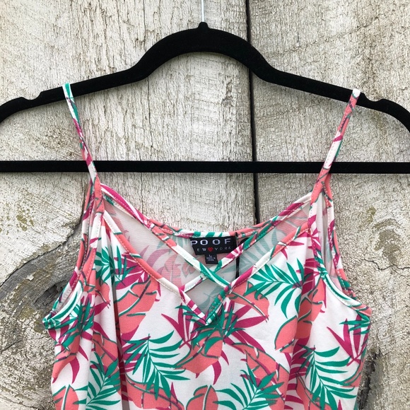 Poof | palm leaf tropical tie front tank top - Picture 3 of 5